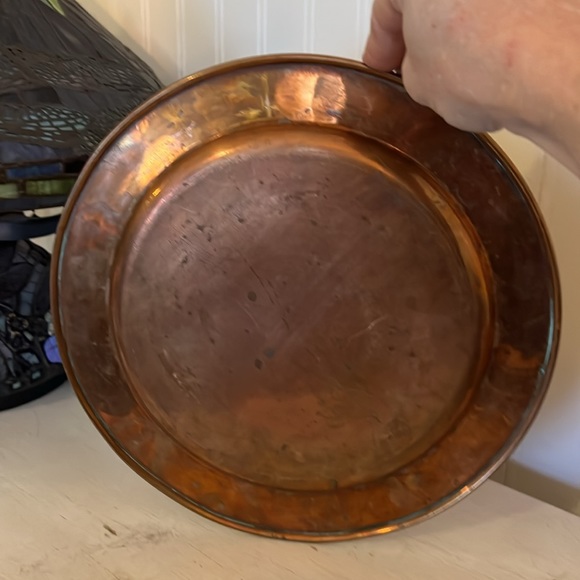 Antique Copper Plate 11” diameter - Picture 2 of 4